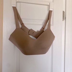 Lulu Lemon Hold Tru Bra